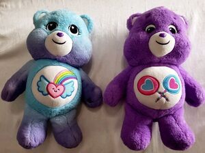 Care Bears Dream Bright Bear Rainbow Heart Wings/Heart In Suckers Plush 14 inch.